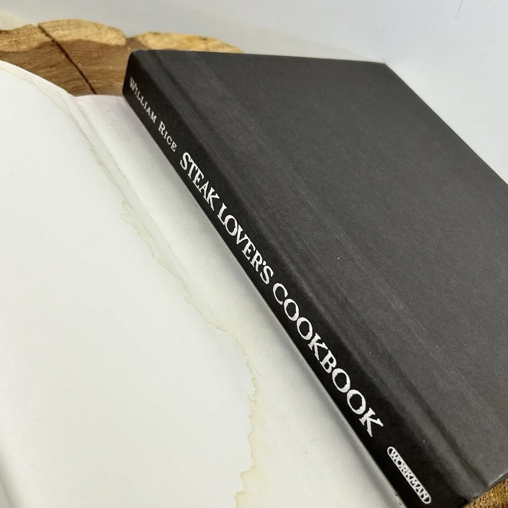 Pre Owned Vintage First Edition Steak Lover's Cookbook 1997 Hardback Book‎